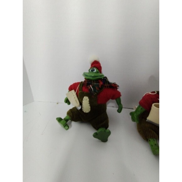 Russ Berrie Blade Frog Christmas Country Folk Shelf Sitter Winter IceSkate W/Tag - Picture 2 of 5